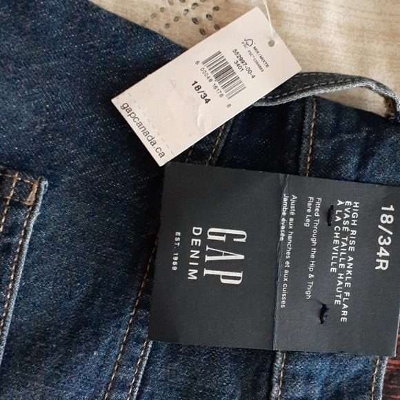 Jeans - Picture 4 of 8